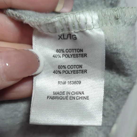 Chic Tie-Dye Cropped Sweatshirt in Gray - Picture 7 of 7